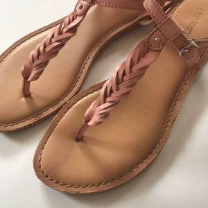Old Navy Women’s Pink Braided Sandals